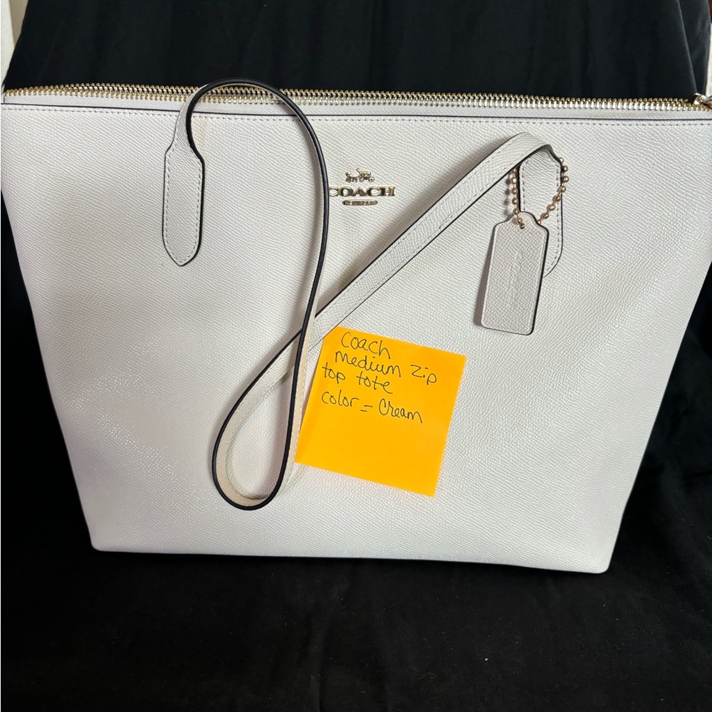 Coach Medium Zip Tote